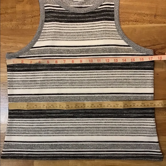 NWOT GAP Black, White, & Gray Racerback Striped Ringer - Picture 7 of 11